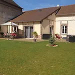Maison De Charme Avec Jardin Au Bord De L'eure Le Vaudreuil