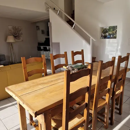 Maison De Charme Avec Jardin Au Bord De L'eure